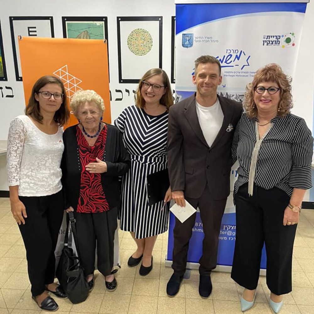 משלחת 'בקצה האור' מפולין