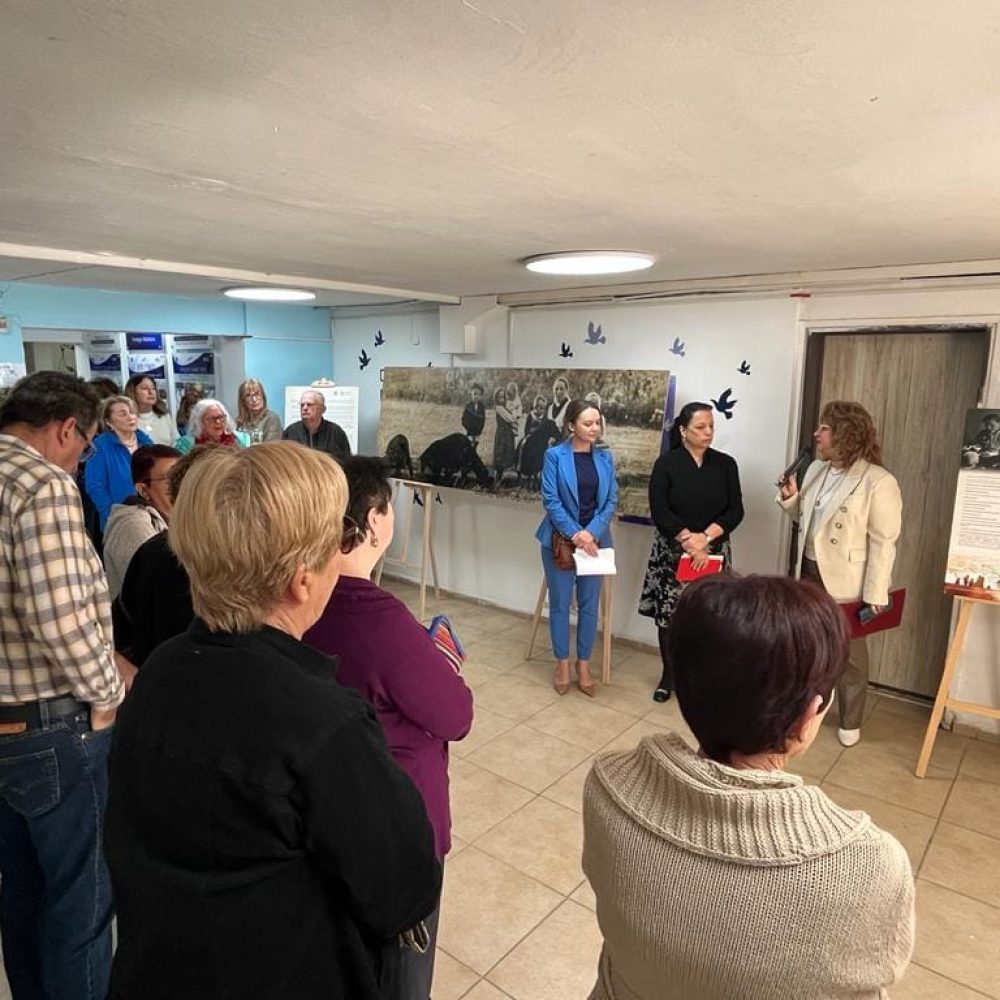 השקת תערוכת משפחת אולמה חסידי אומות עולם