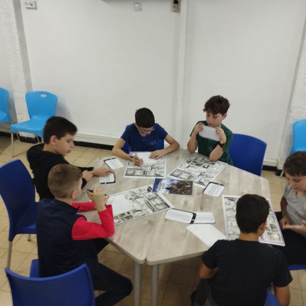 תכנית "ילד יהודי בשואה"